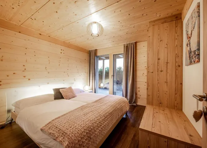 Carve - Eiger, Moench And Jungfrau *